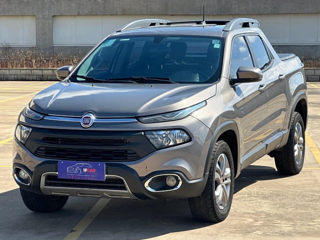 FIAT TORO 2.0 16V TURBO DIESEL FREEDOM 4WD AT9