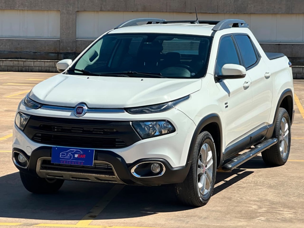 FIAT TORO 2.0 16V TURBO DIESEL FREEDOM 4WD AT9