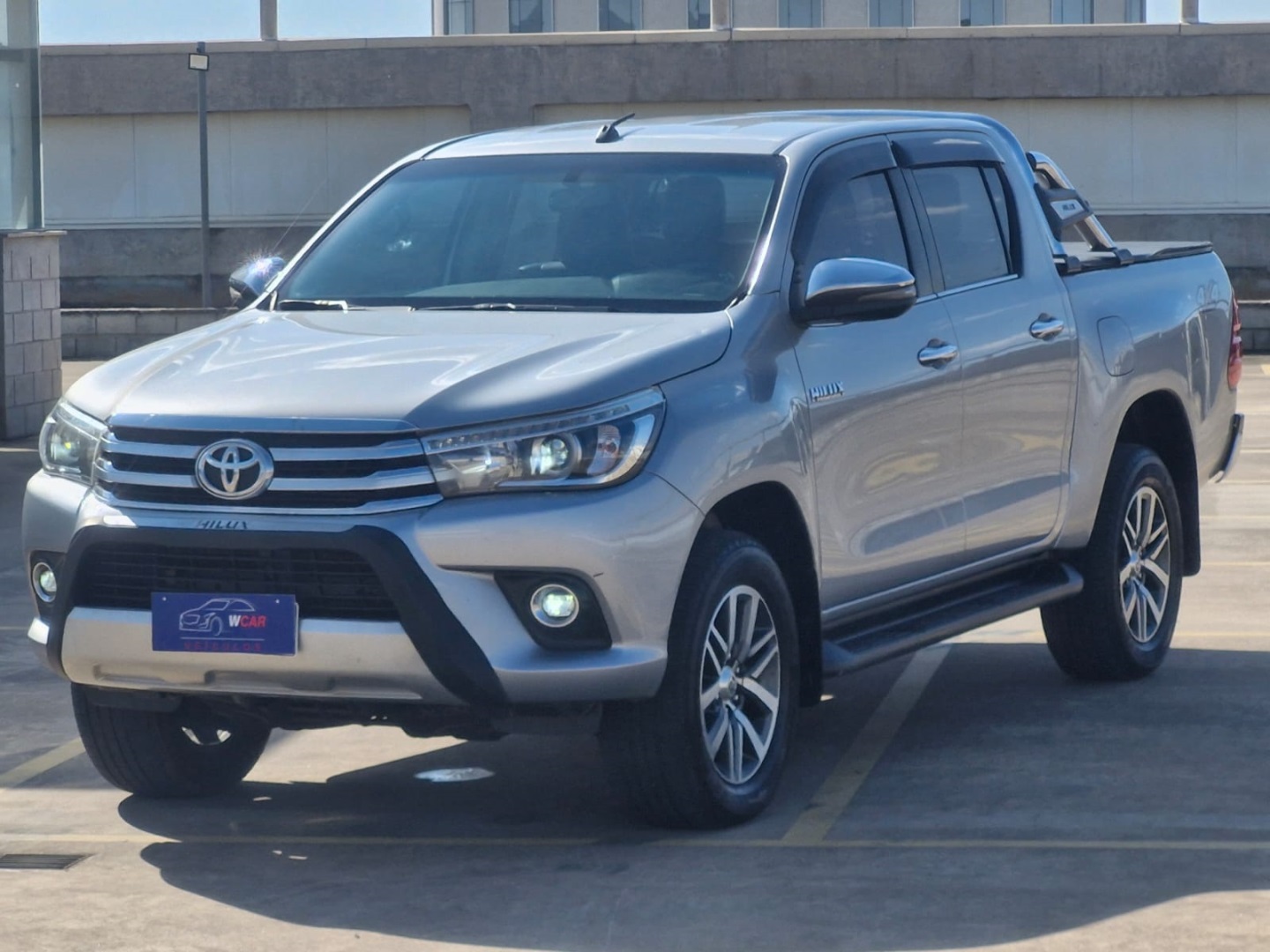 TOYOTA HILUX 2.8 SRX 4X4 CD 16V DIESEL 4P AUTOMÁTICO