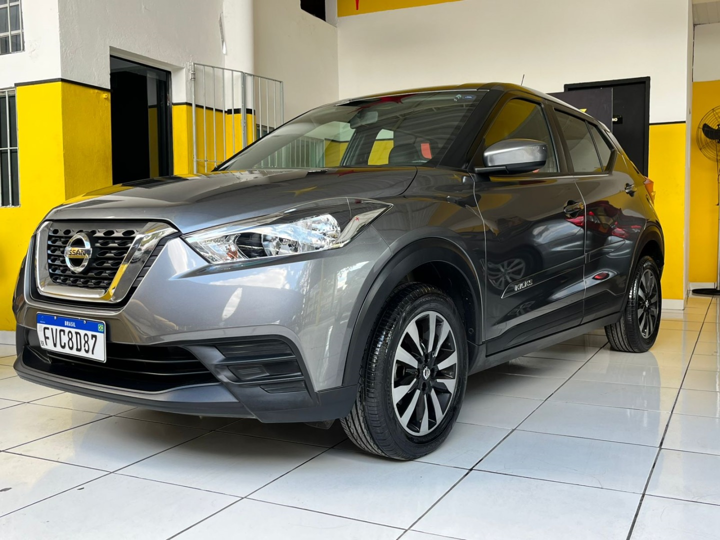 NISSAN KICKS