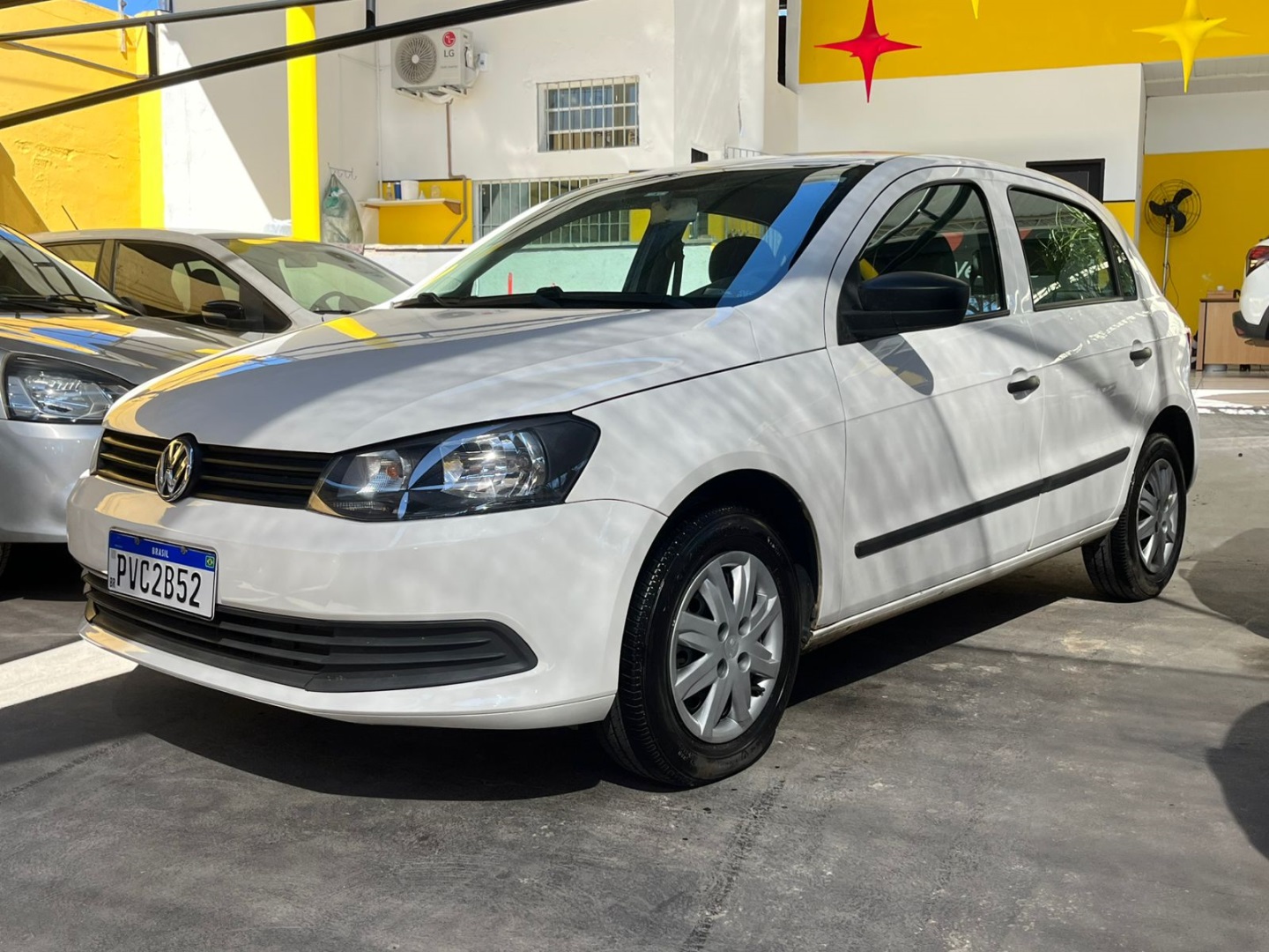 VOLKSWAGEN GOL