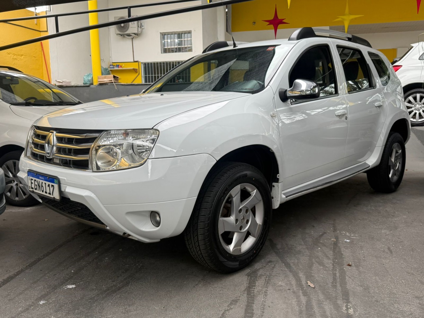 RENAULT DUSTER