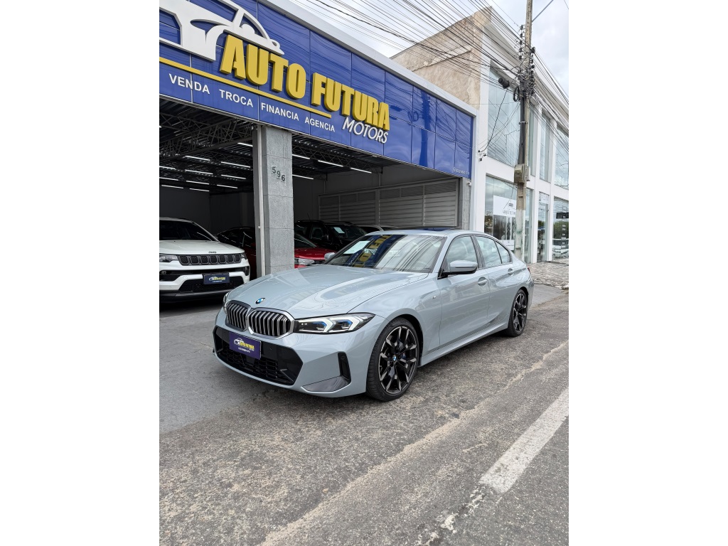 BMW 320i