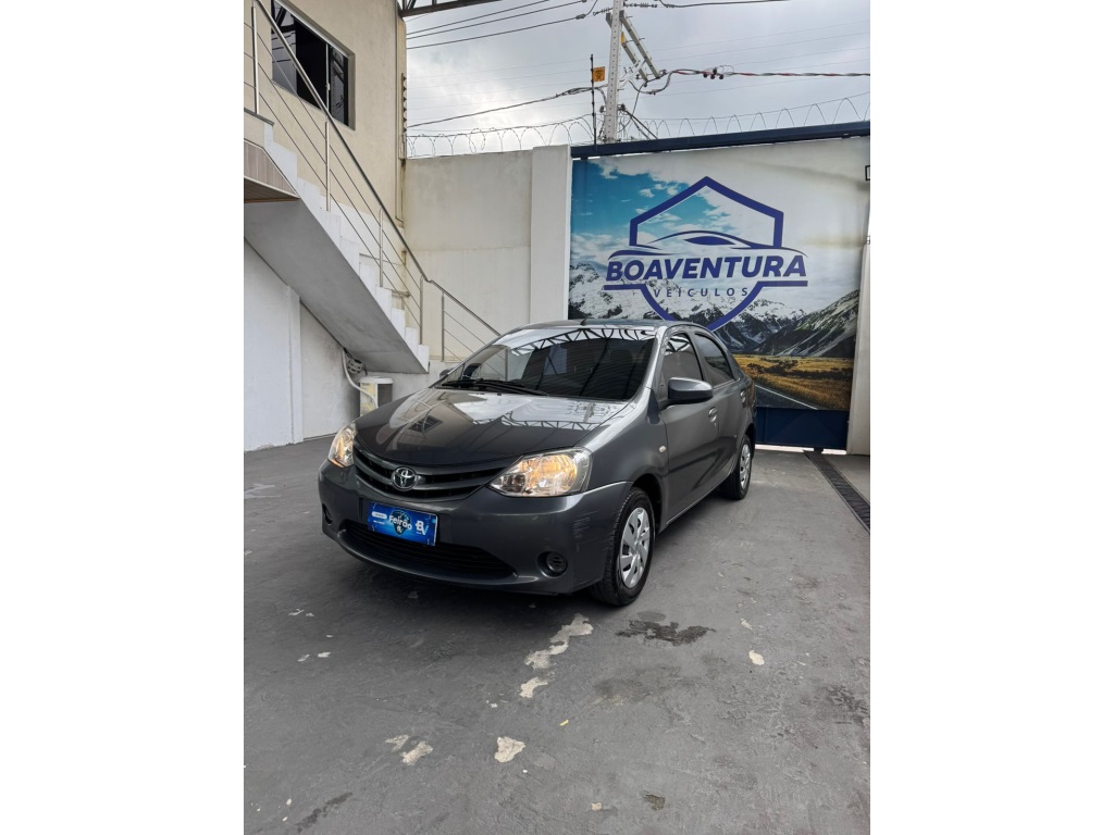 TOYOTA ETIOS