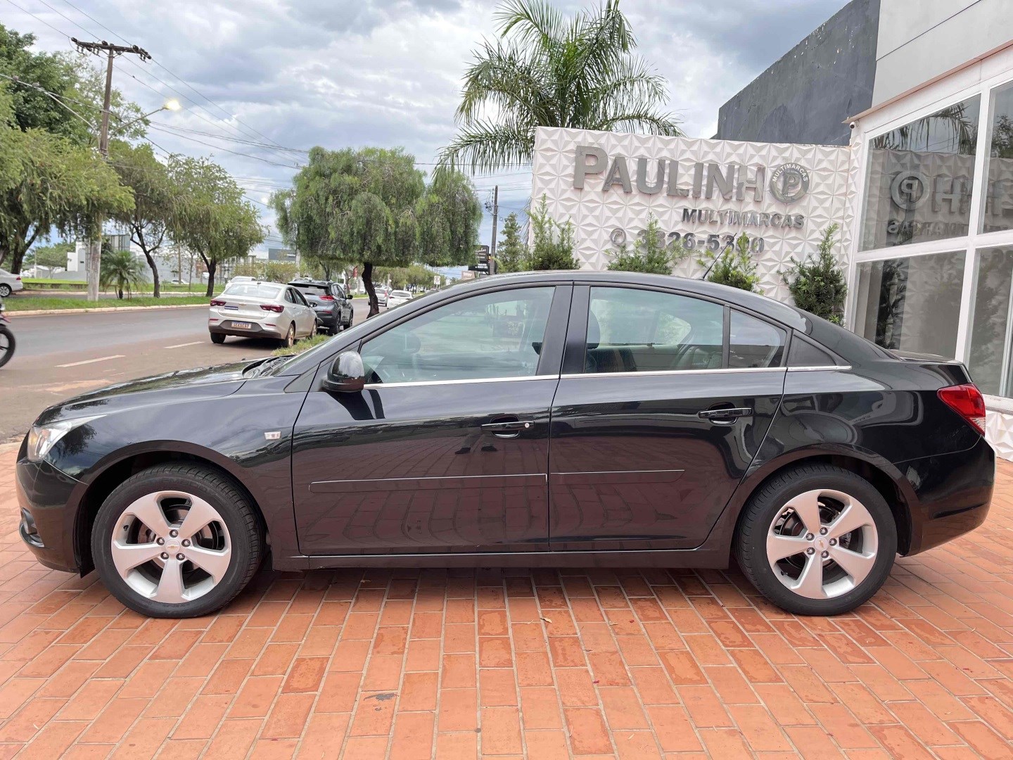 CHEVROLET CRUZE