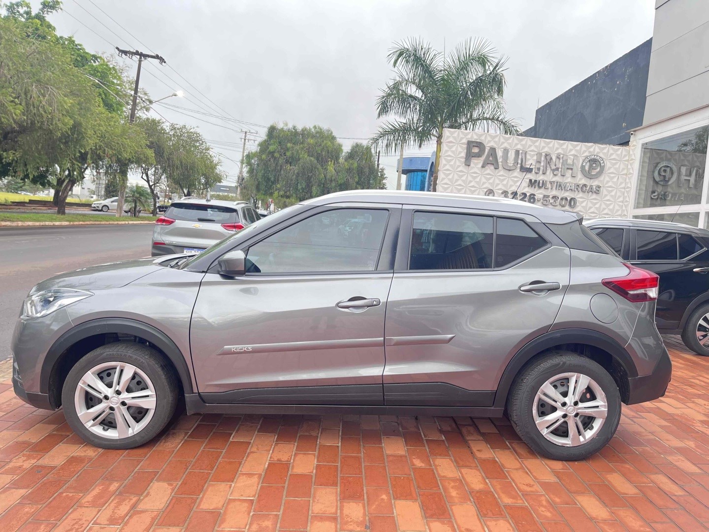 NISSAN KICKS