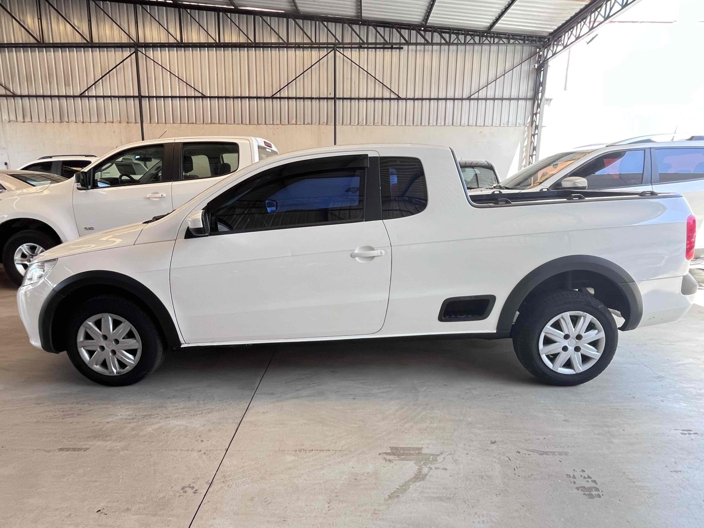 VOLKSWAGEN SAVEIRO