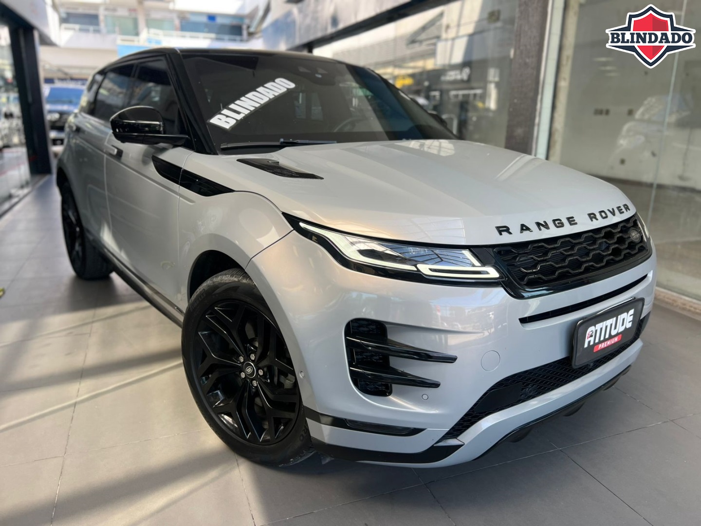 LAND ROVER RANGE ROVER EVOQUE 2.0 P300 GASOLINA R-DYNAMIC SE AWD AUTOMÁTICO