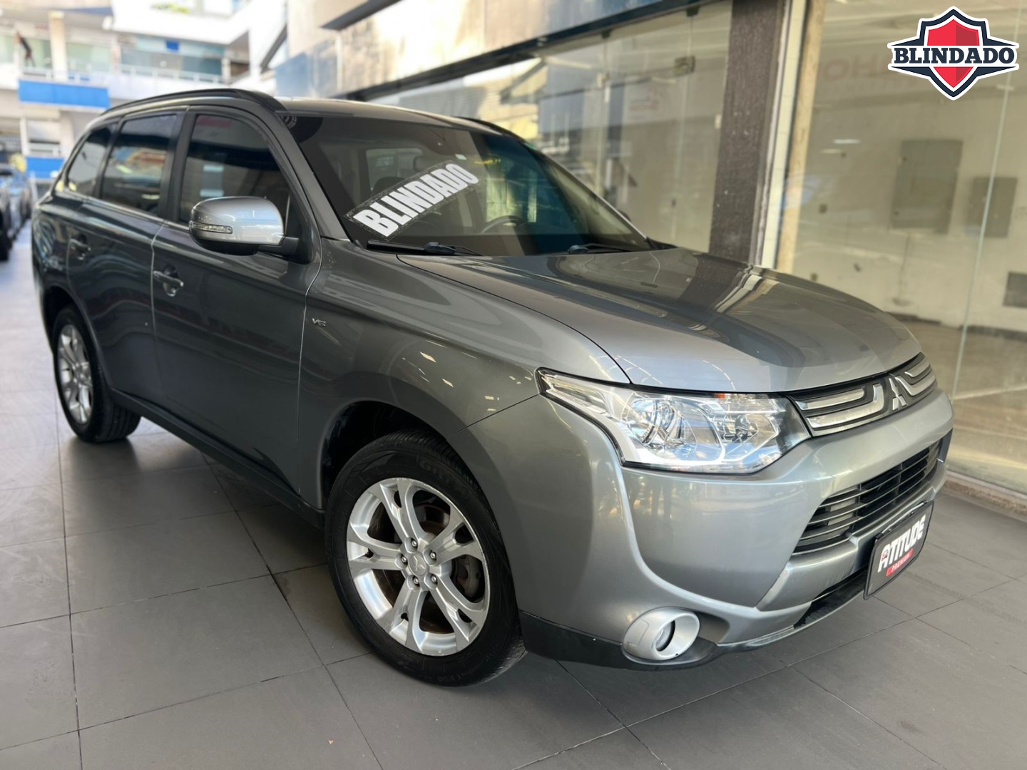 MITSUBISHI OUTLANDER 3.0 GT 4X4 V6 24V GASOLINA 4P AUTOMÁTICO