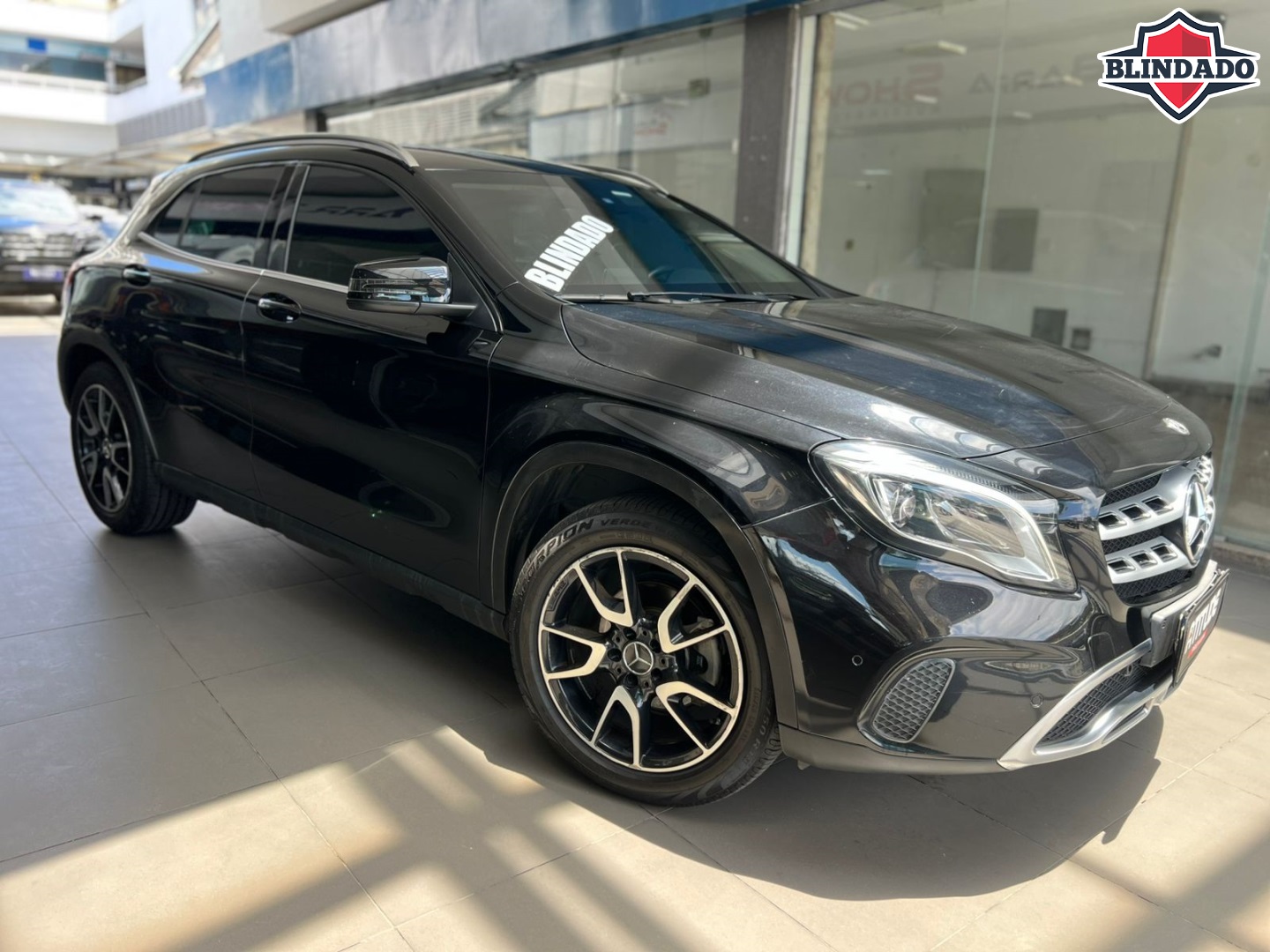 MERCEDES-BENZ GLA 200 1.6 CGI FLEX ADVANCE 7G-DCT