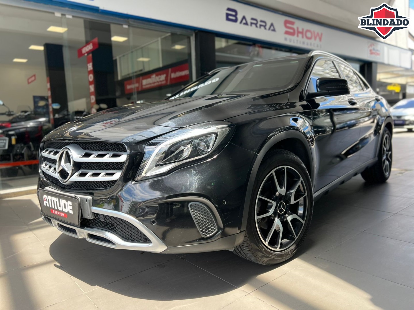 MERCEDES-BENZ GLA 200 1.6 CGI FLEX ADVANCE 7G-DCT