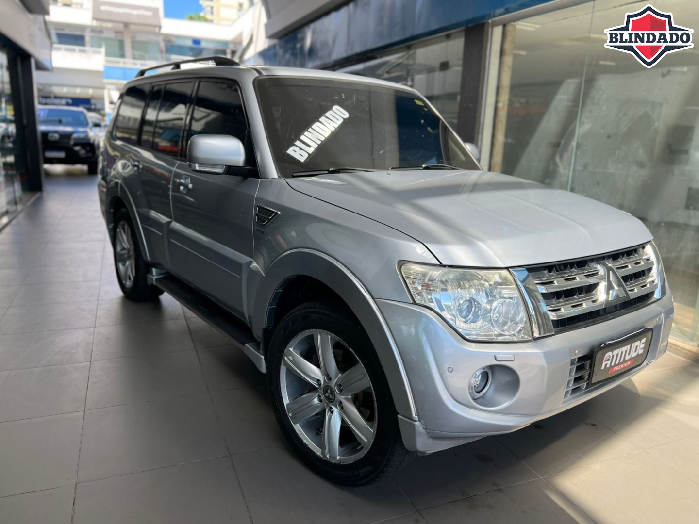 MITSUBISHI PAJERO FULL 3.2 HPE 4X4 16V TURBO INTERCOOLER DIESEL 4P AUTOMÁTICO