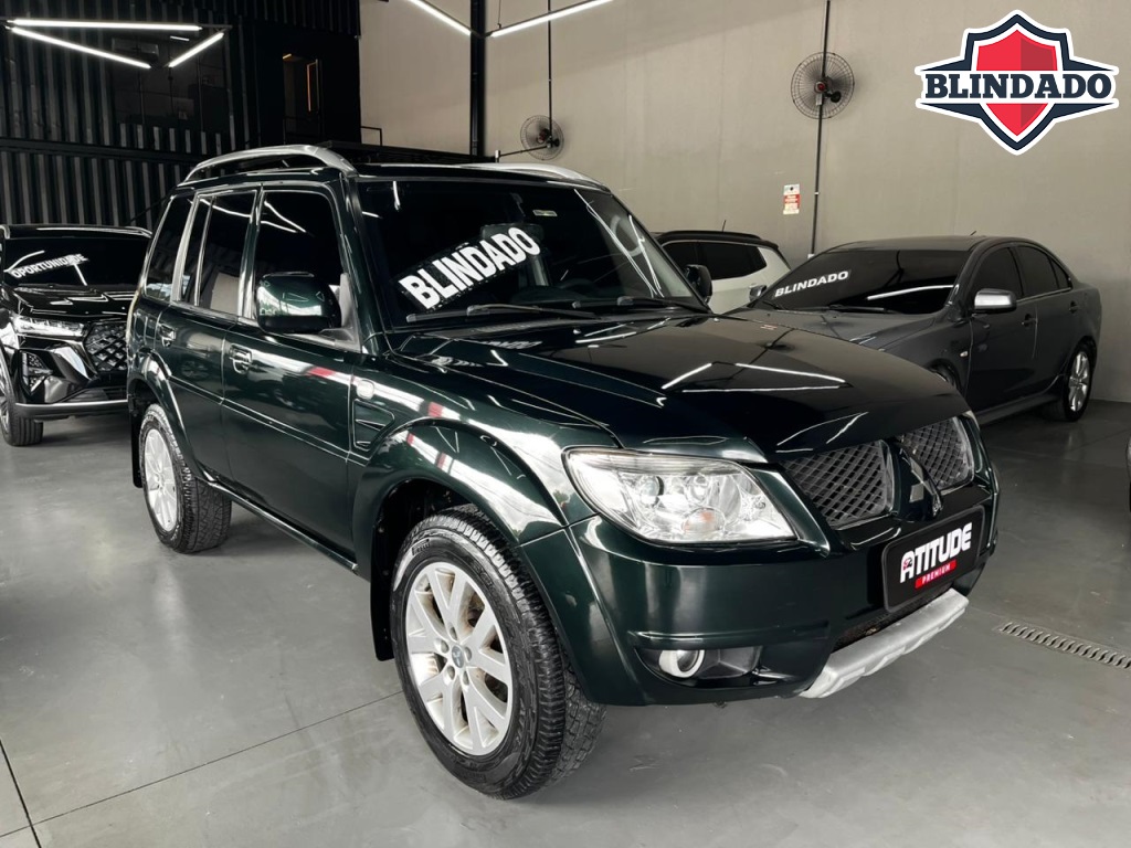 MITSUBISHI PAJERO TR4 2.0 4X4 16V 140CV FLEX 4P AUTOMÁTICO