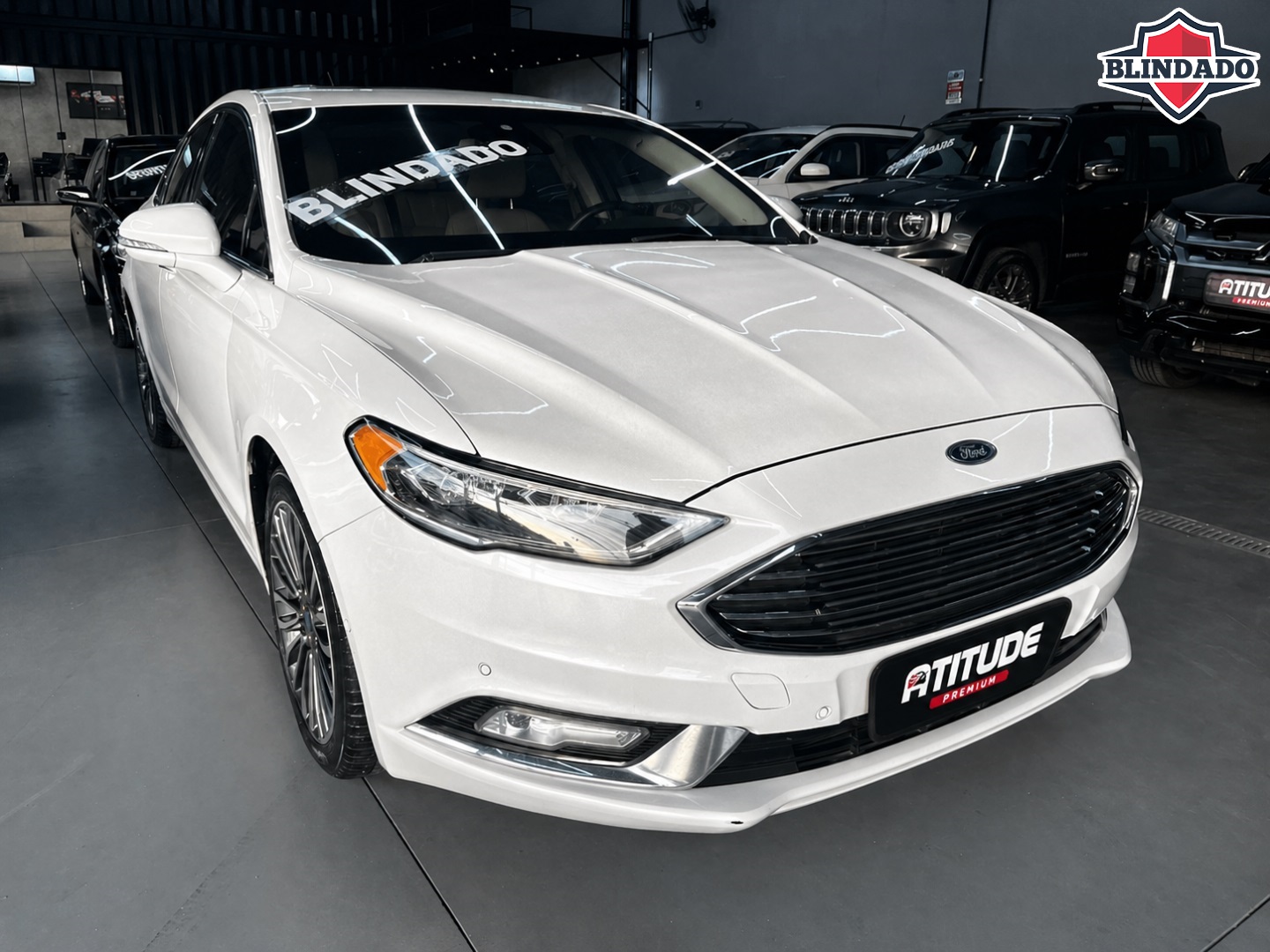 FORD FUSION 2.0 TITANIUM AWD 16V GASOLINA 4P AUTOMÁTICO