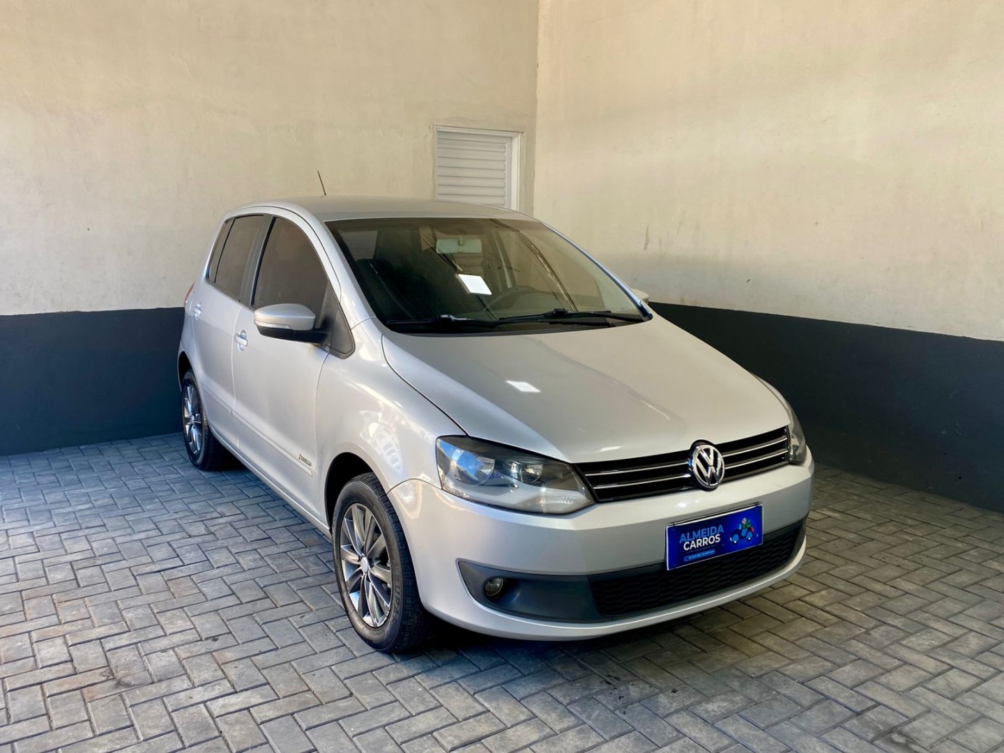 VOLKSWAGEN FOX