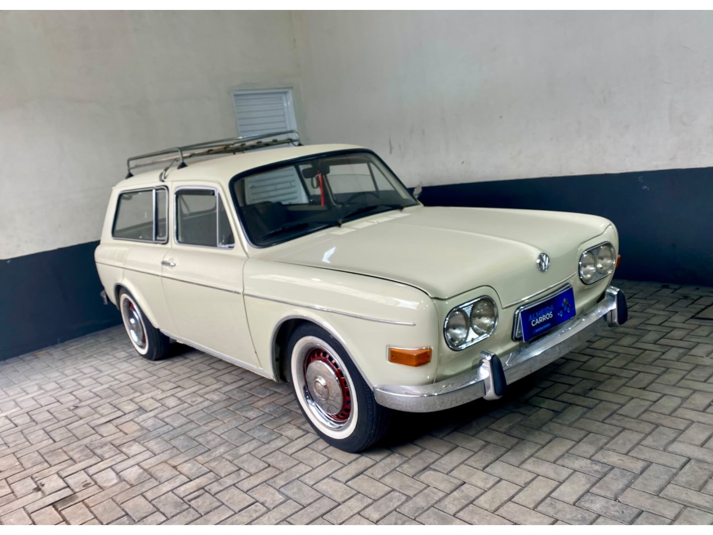 VOLKSWAGEN VARIANT
