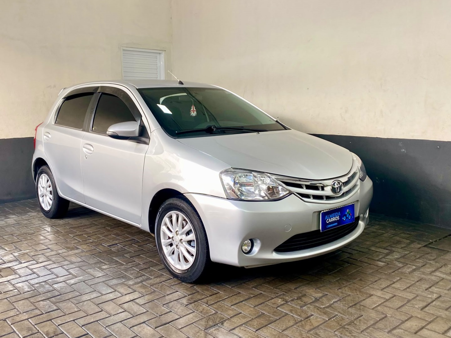 TOYOTA ETIOS