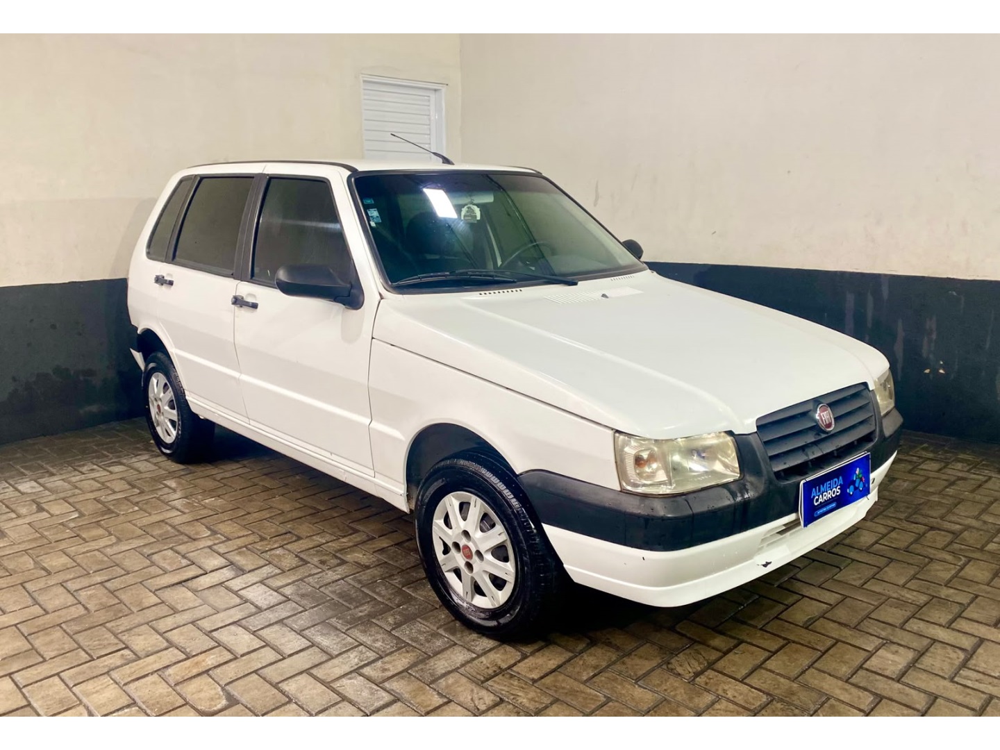 FIAT UNO