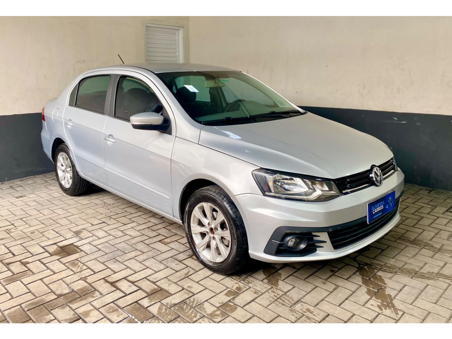 VOLKSWAGEN VOYAGE