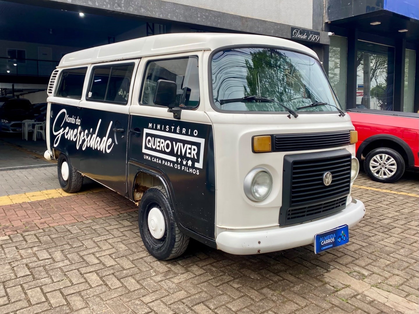 VOLKSWAGEN KOMBI