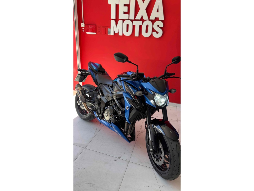 SUZUKI GSX 750 F