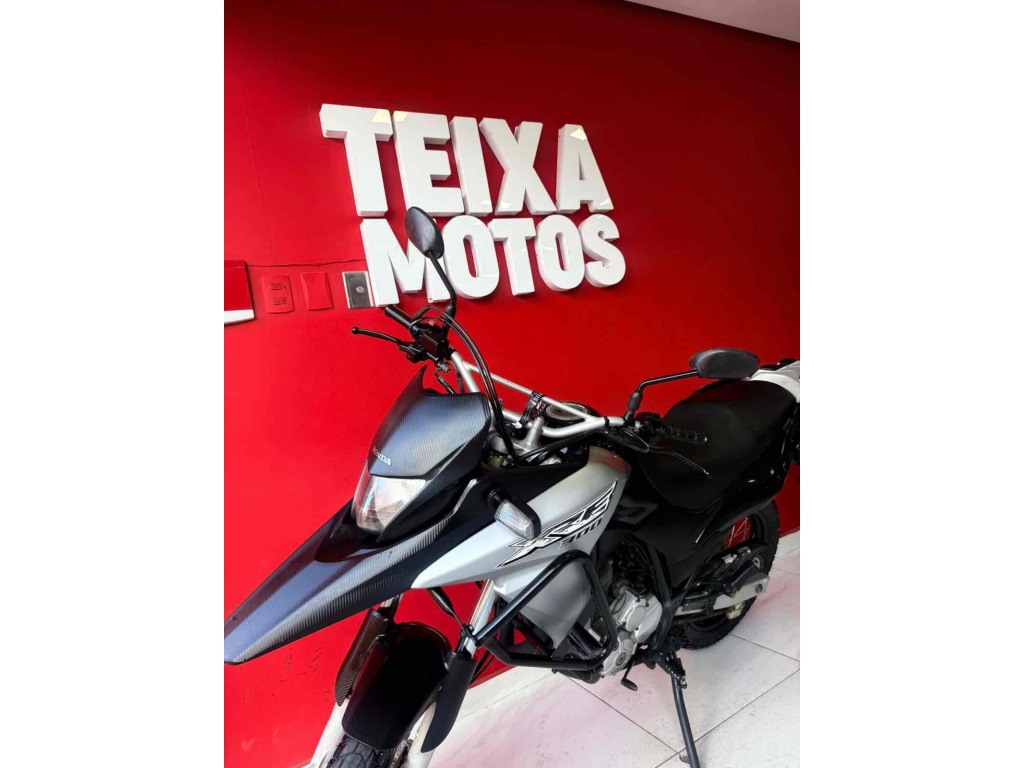 HONDA XRE 300