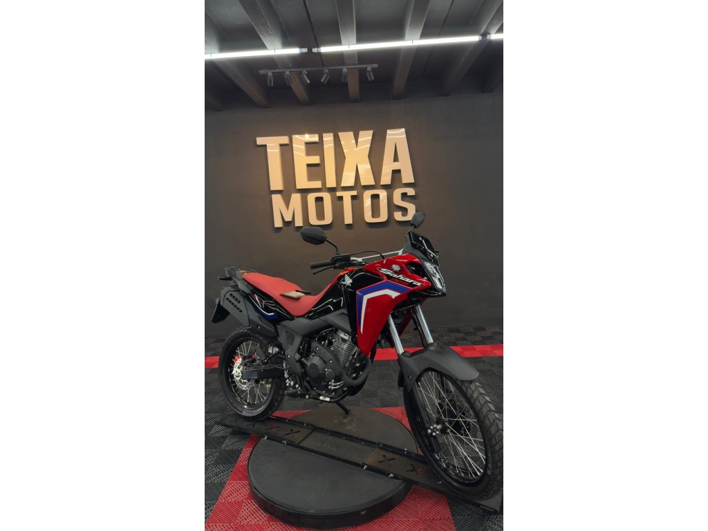 HONDA XRE 300 SAHARA RALLY