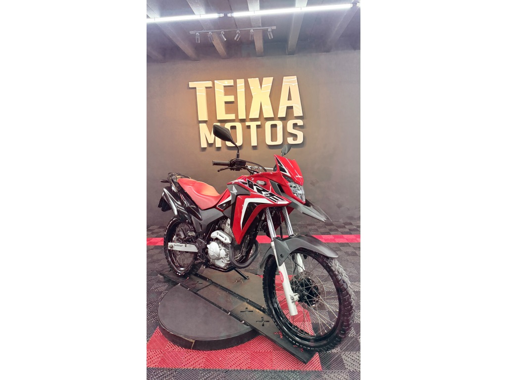 HONDA XRE 300 ABS