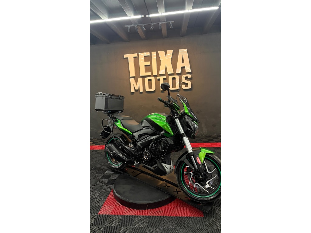 BAJAJ DOMINAR 400 