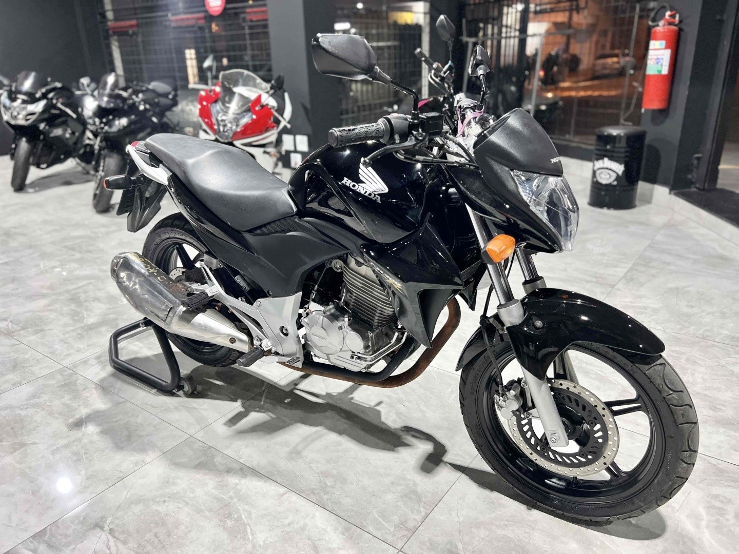 HONDA CB 300R