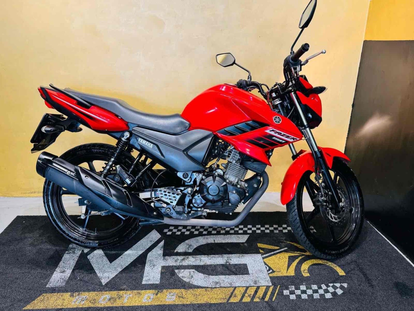 YAMAHA YS 150 FAZER SED