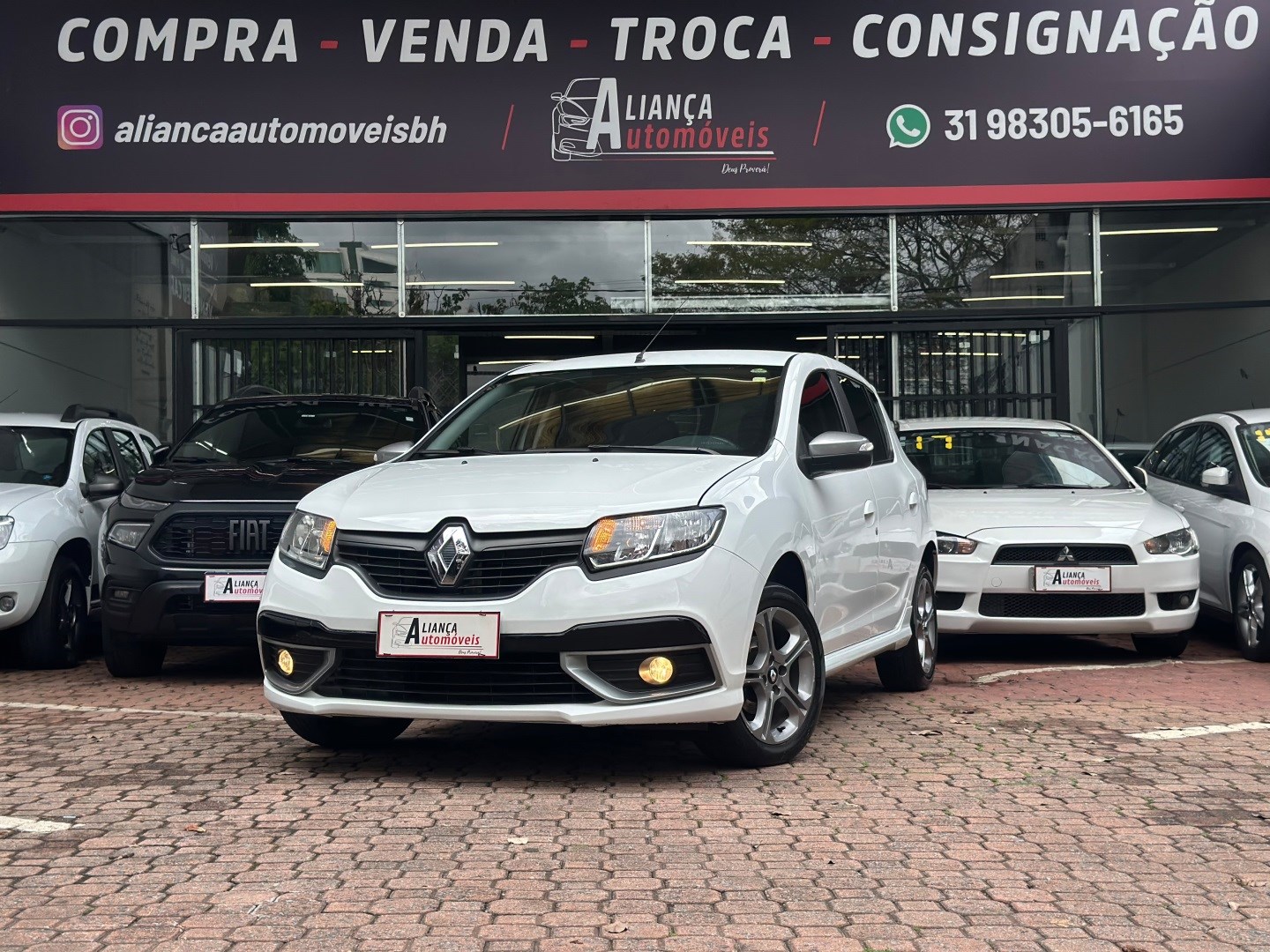 RENAULT SANDERO