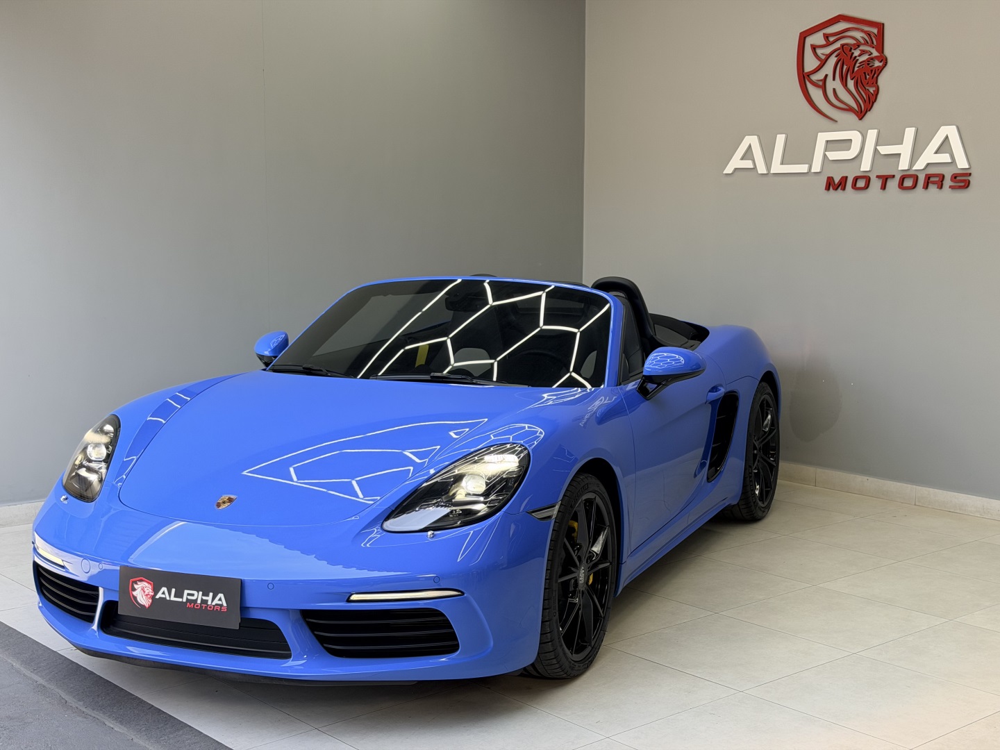 PORSCHE 718