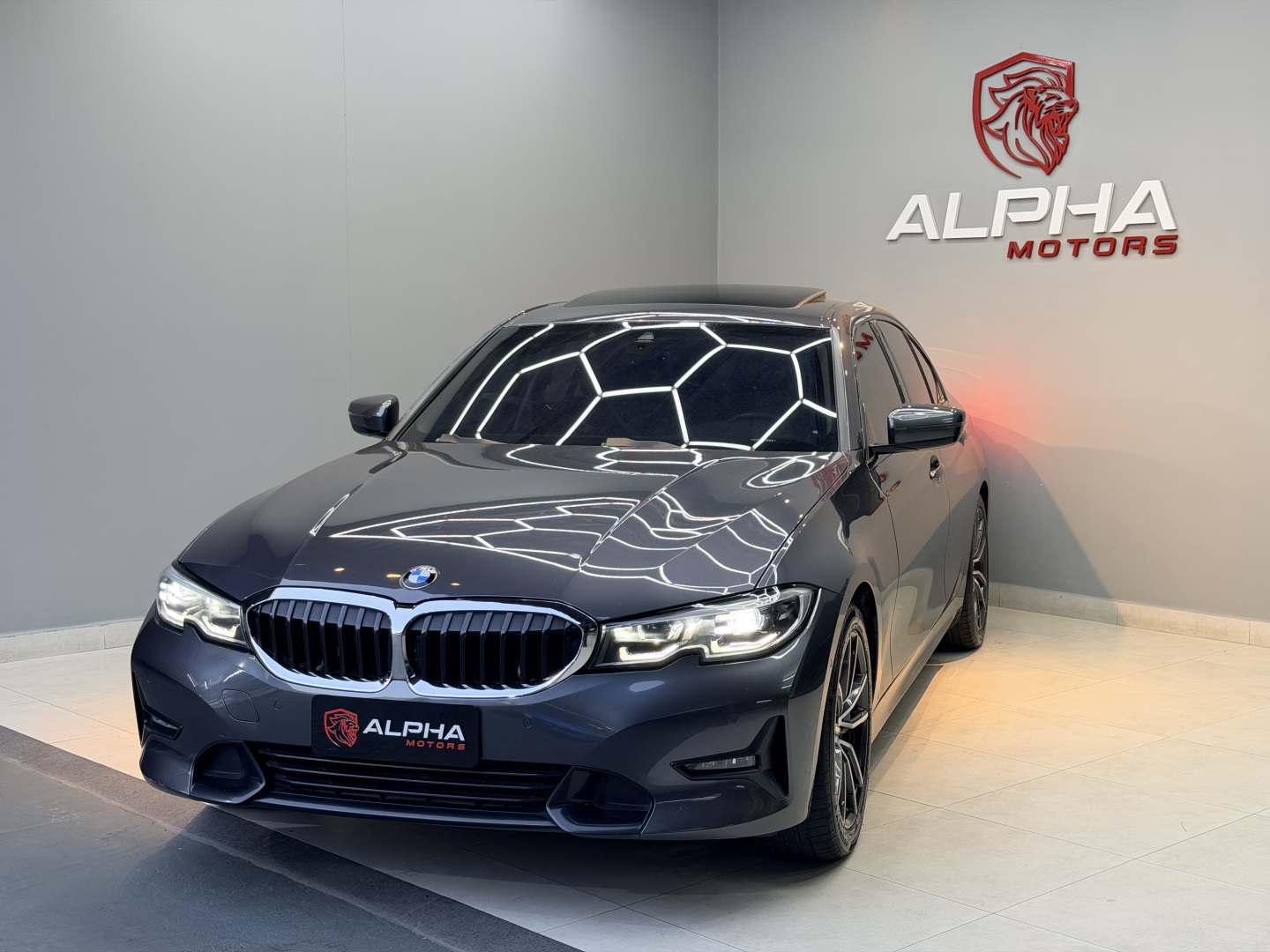 BMW 320i