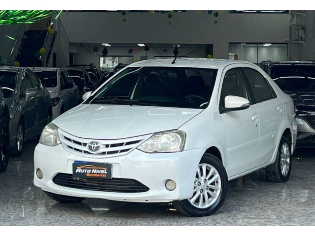 TOYOTA ETIOS