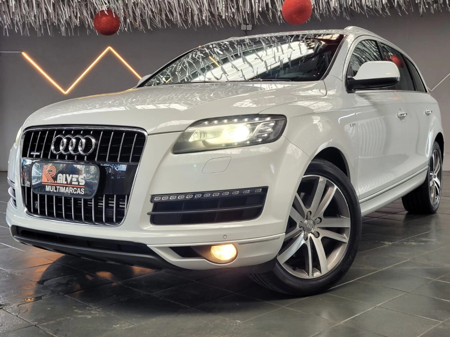 AUDI Q7