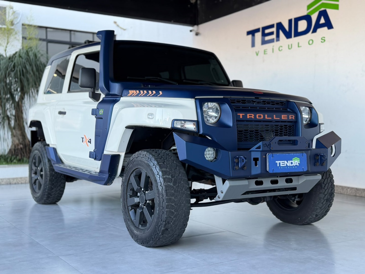 TROLLER T4