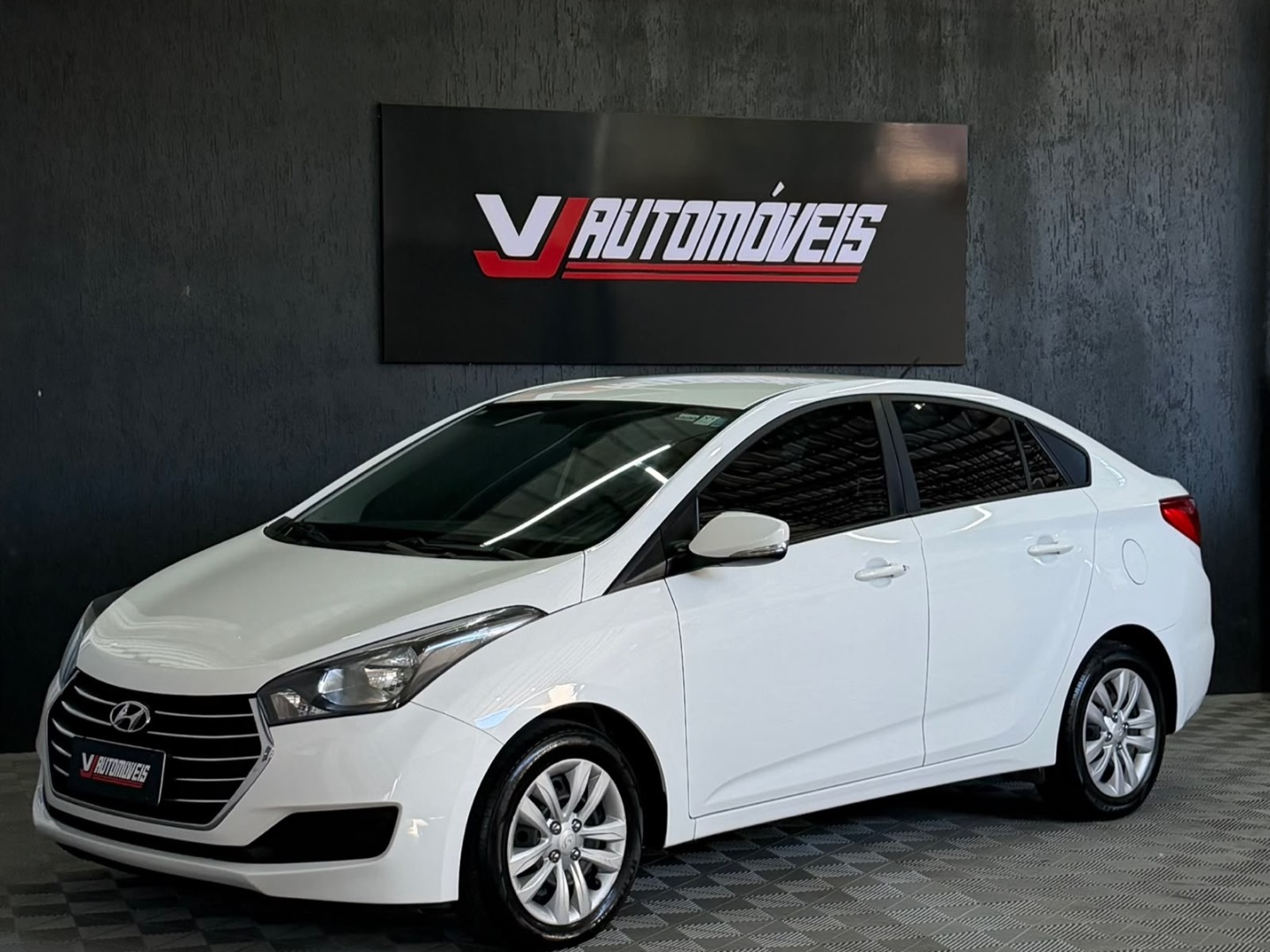 HYUNDAI HB20S