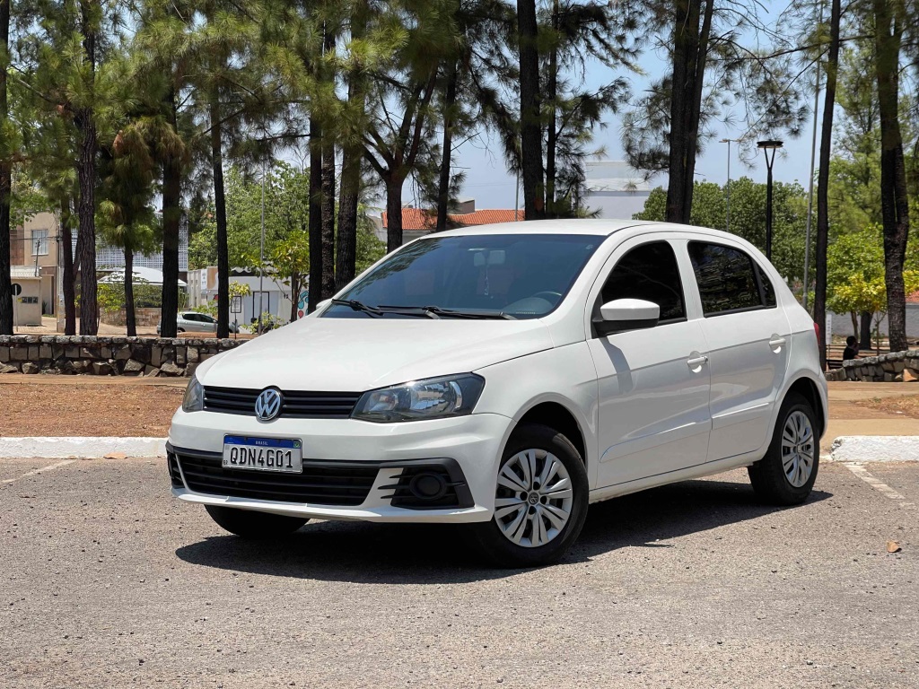 VOLKSWAGEN GOL