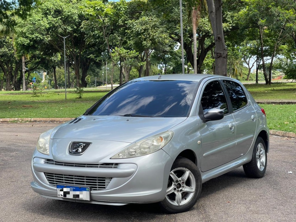 PEUGEOT 207
