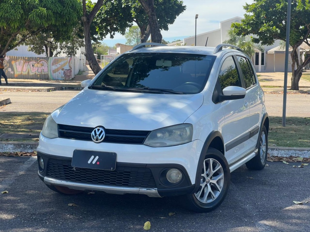VOLKSWAGEN CROSSFOX