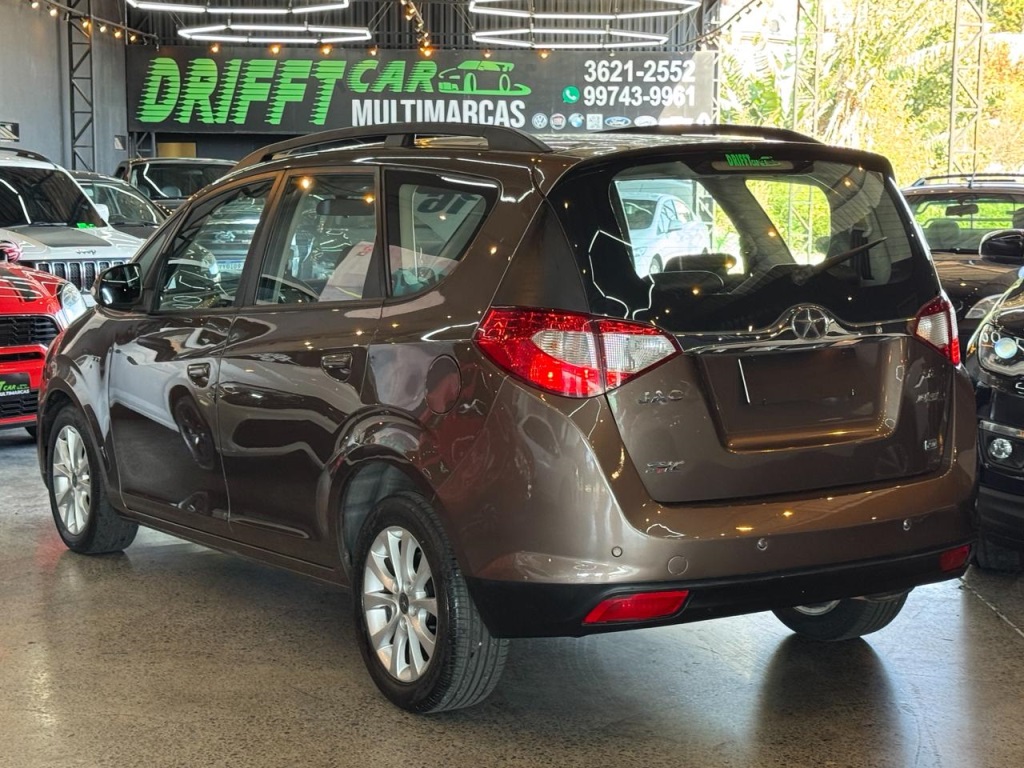 JAC J6 2.0 16V Jetflex 7 Lugares 4P Manual - foto 14