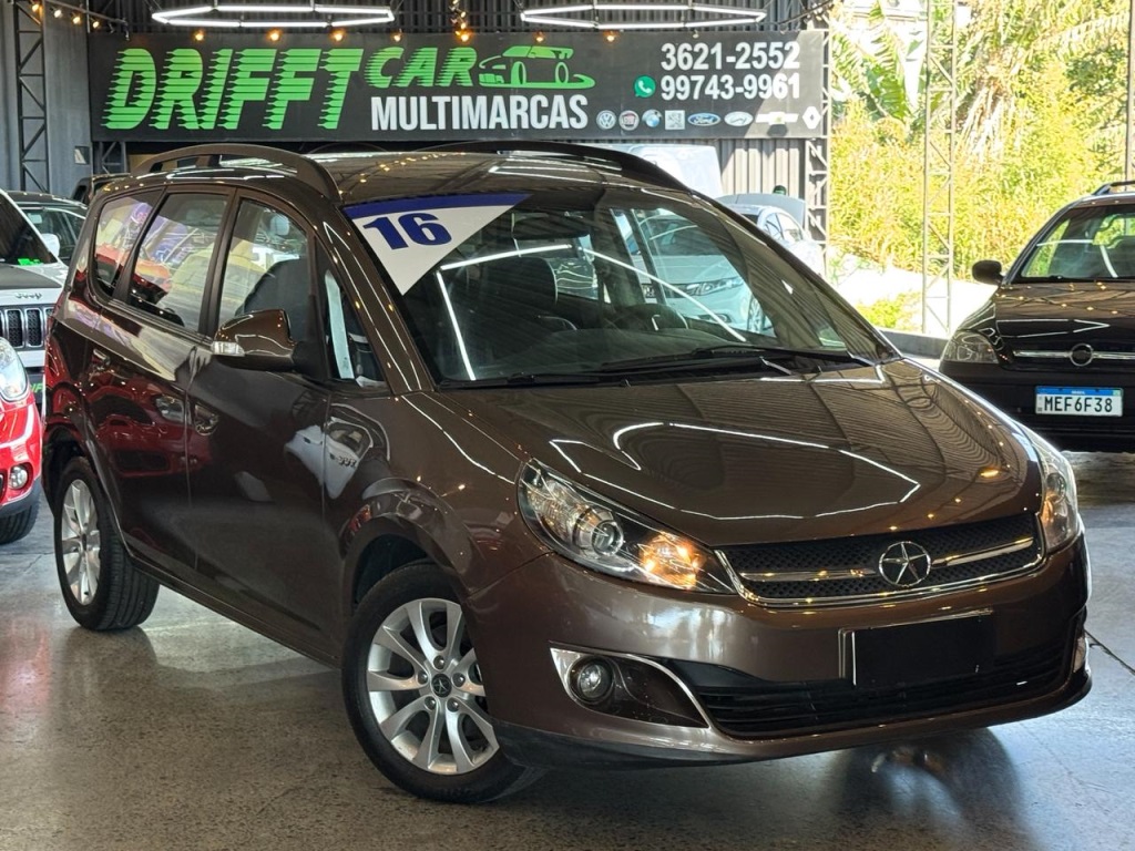JAC J6 2.0 16V Jetflex 7 Lugares 4P Manual - foto 2