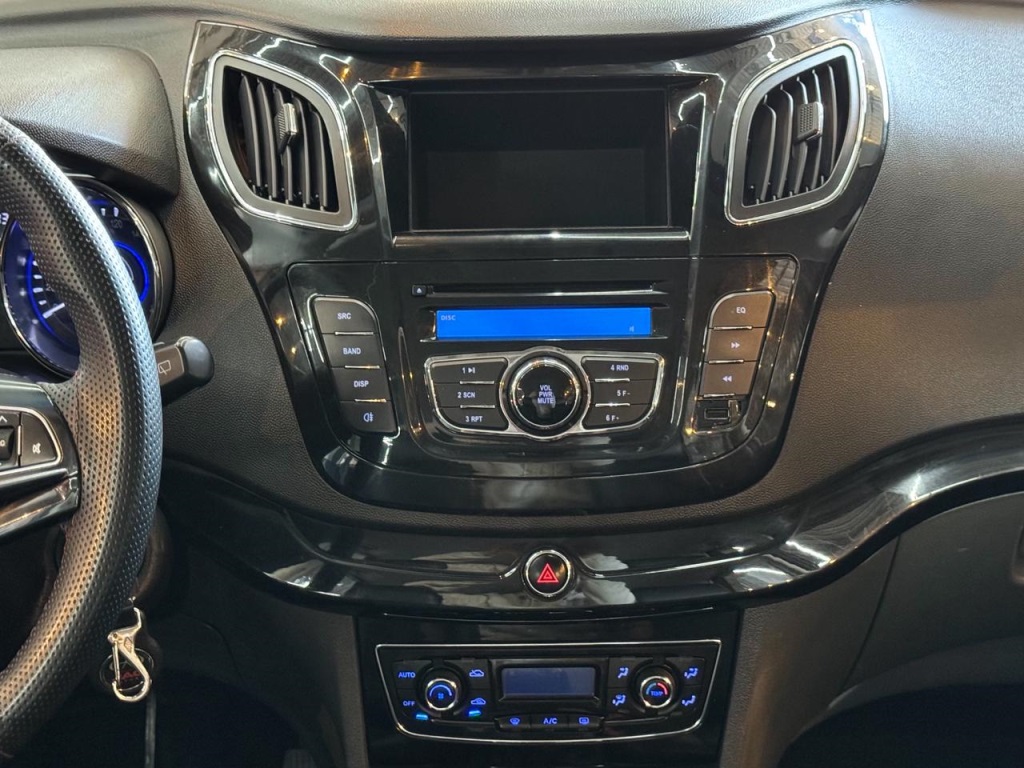 JAC J6 2.0 16V Jetflex 7 Lugares 4P Manual - foto 12