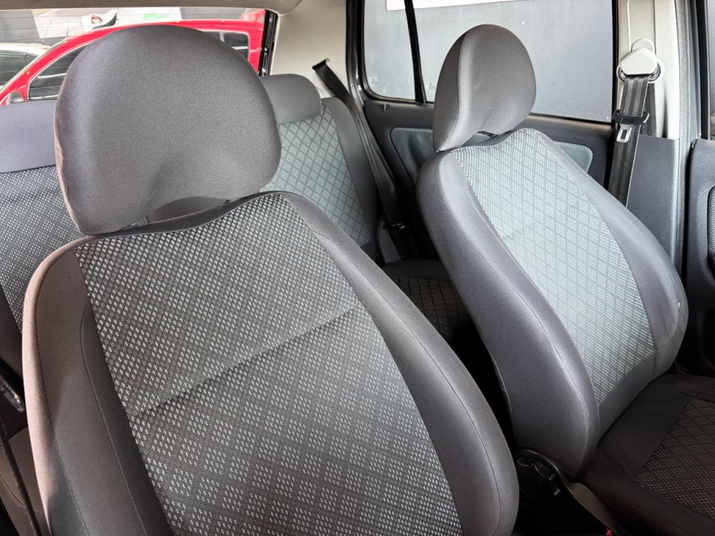 Volkswagen Fox 1.0 Mi 8V Flex 4P Manual - foto 9