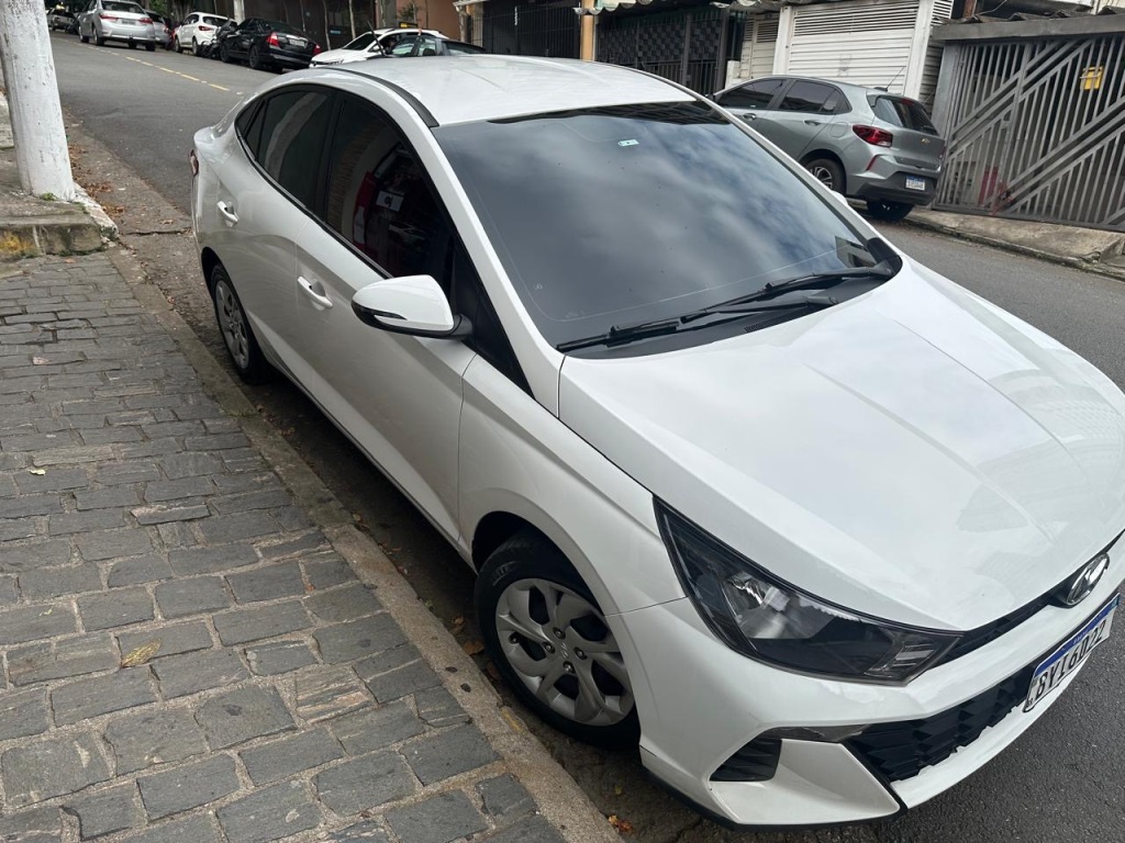 HYUNDAI HB20S