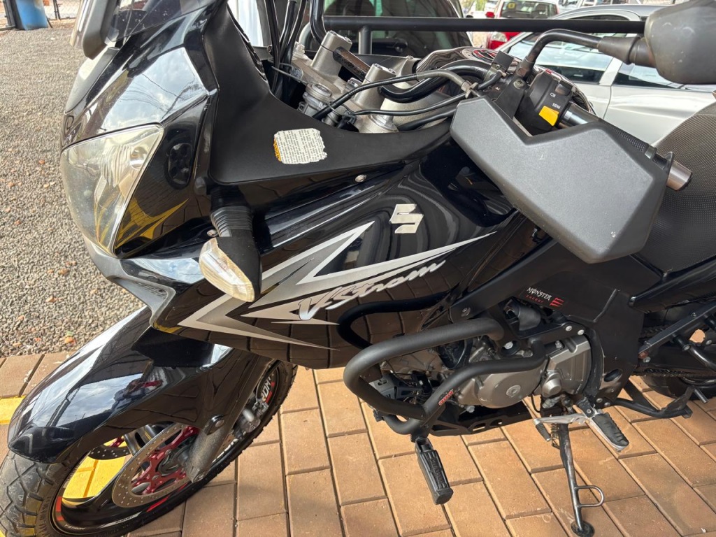 SUZUKI V-STROM 650 ABS