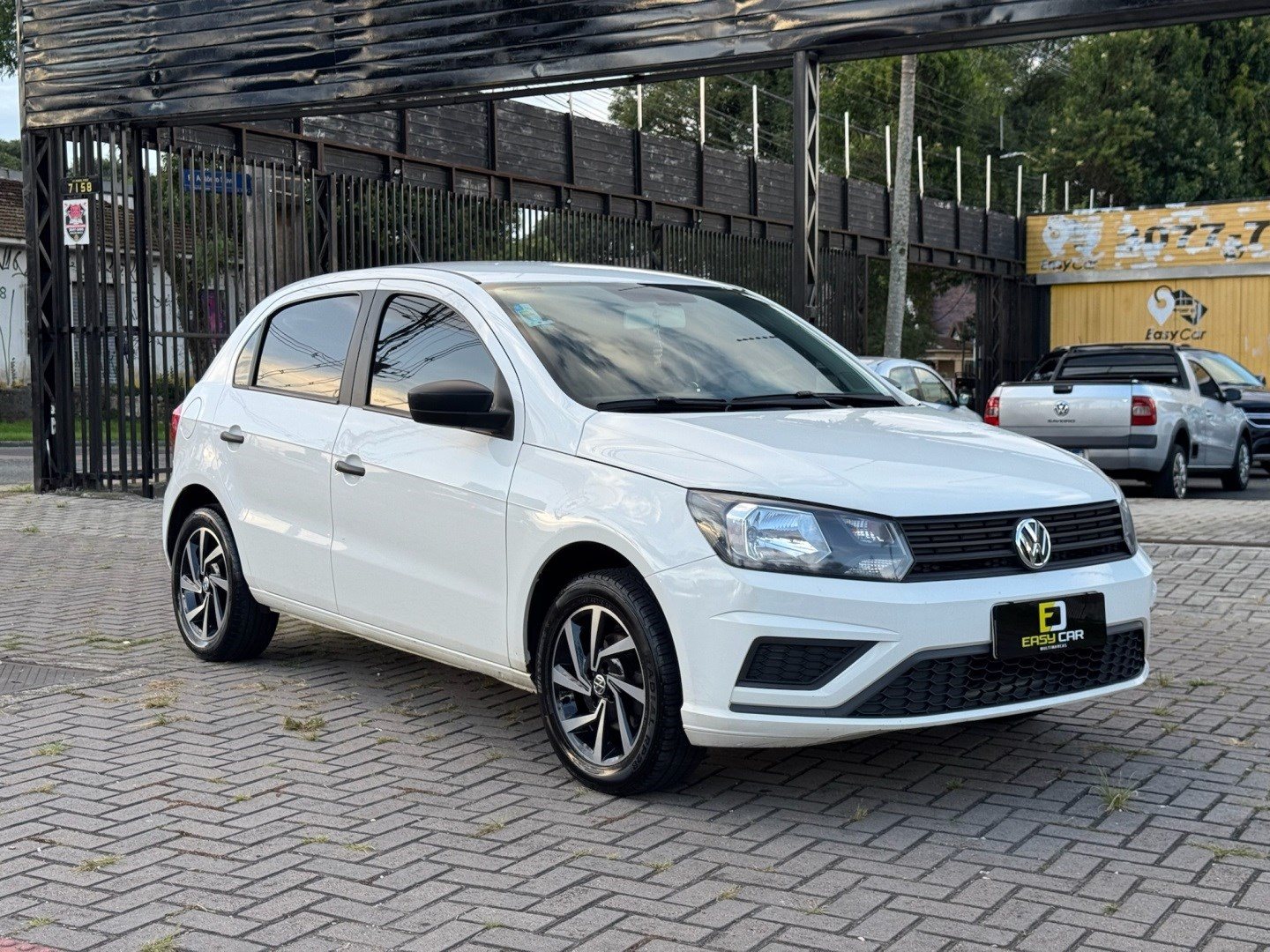 VOLKSWAGEN GOL