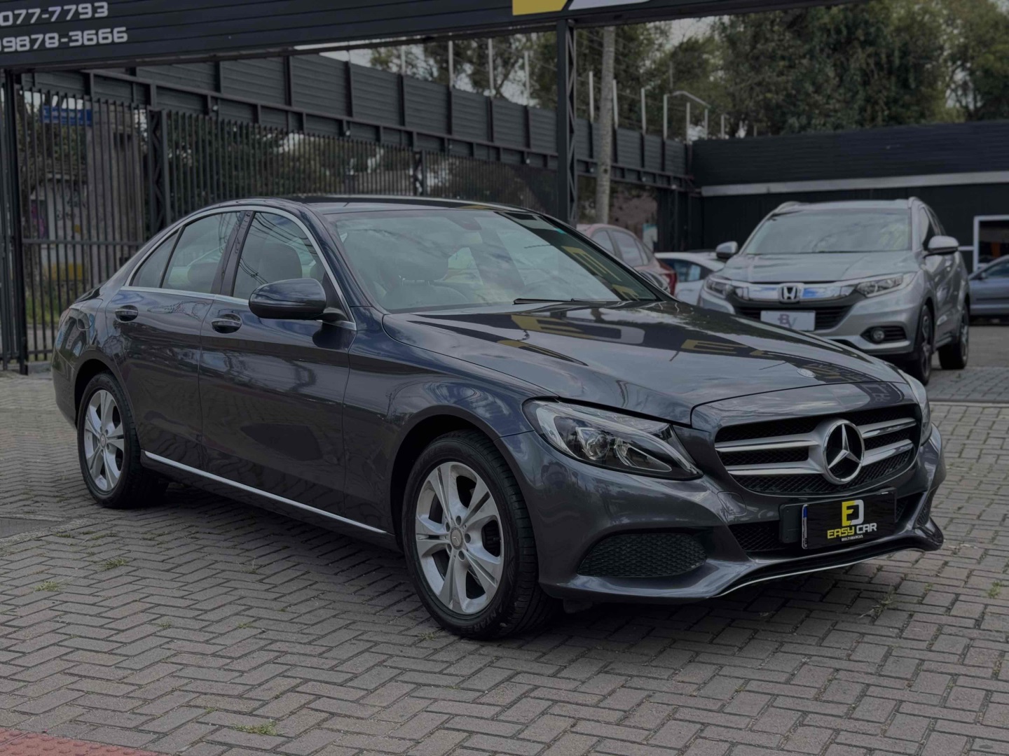 MERCEDES-BENZ C 180