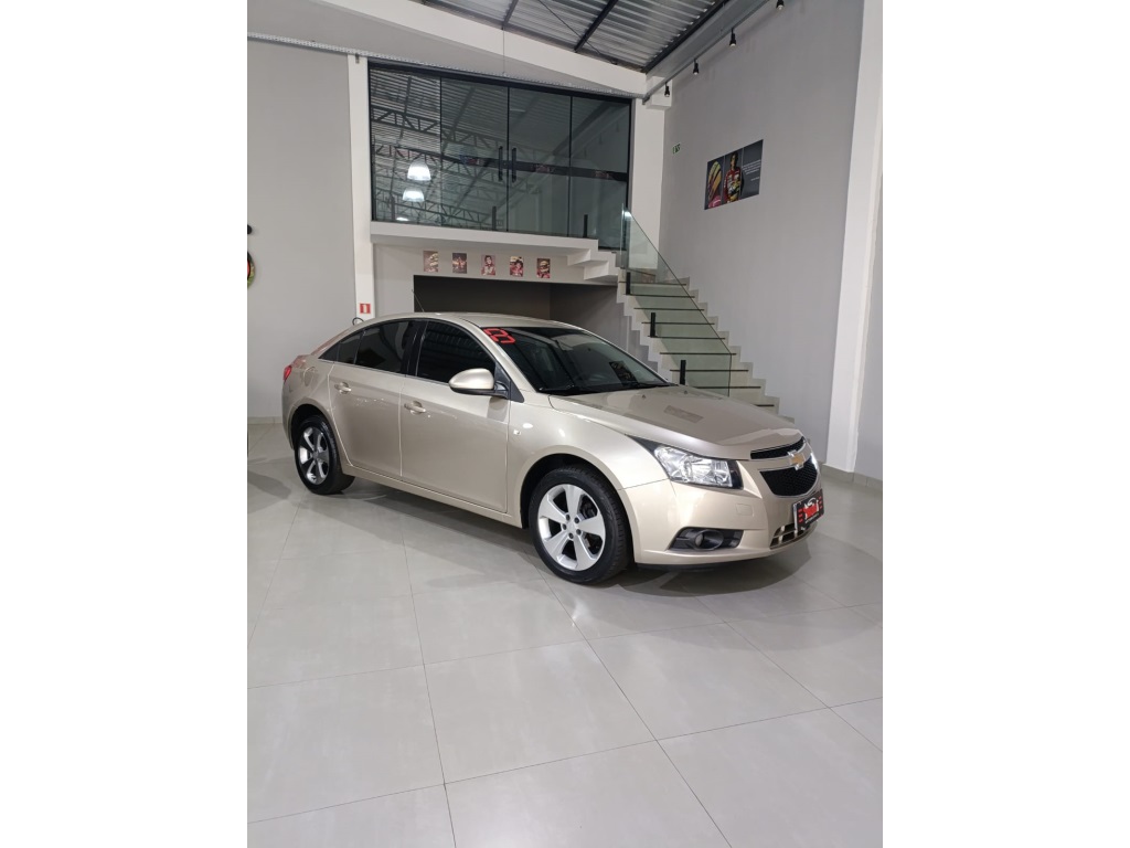 CHEVROLET CRUZE